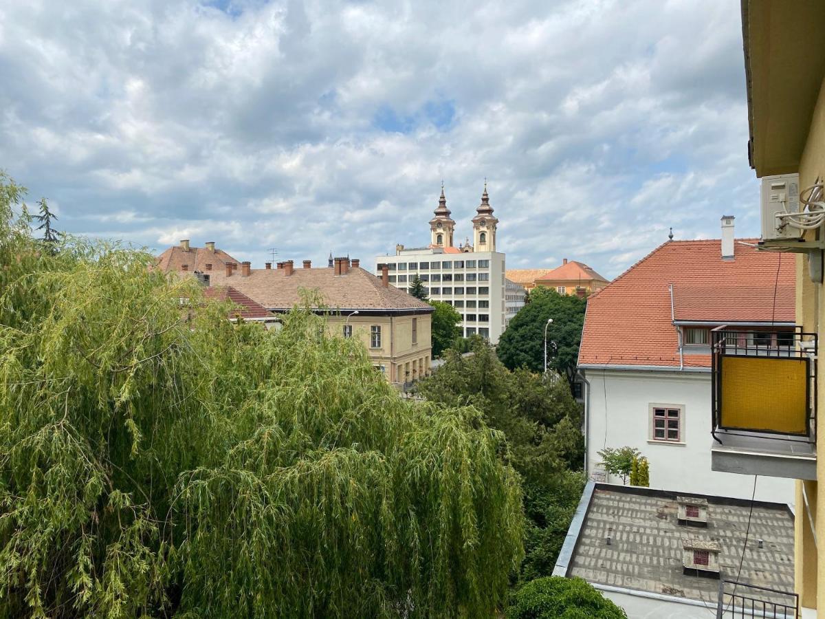 Res Apartman Eger Zewnętrze zdjęcie